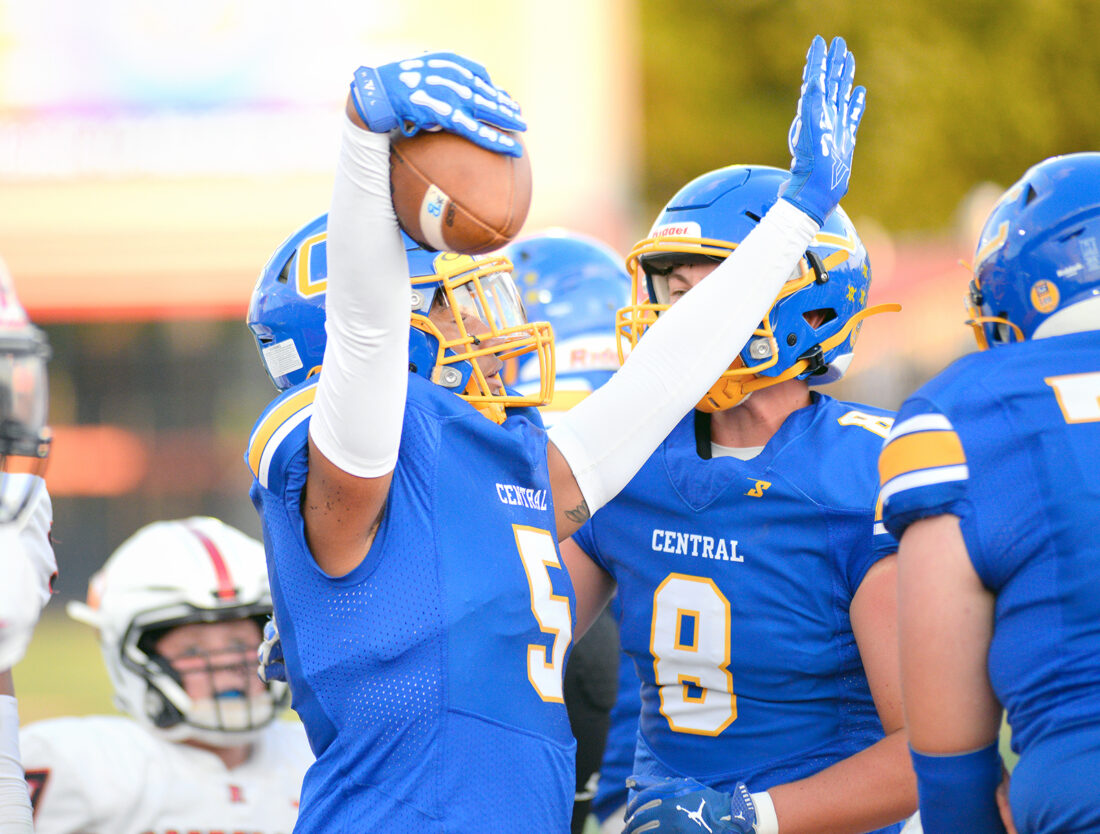 CCHS fends off Rosecrans in a wild one for 52